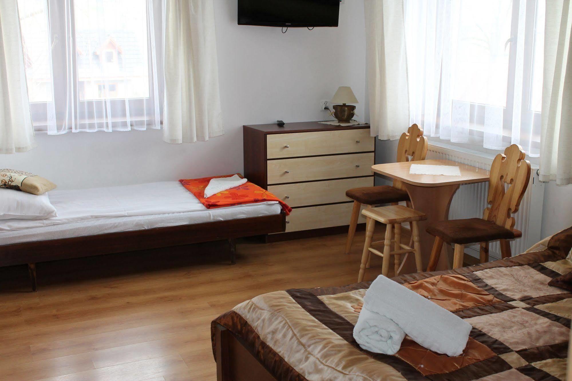 Pokoje Goscinne Kaminscy Gliczarów Extérieur photo
